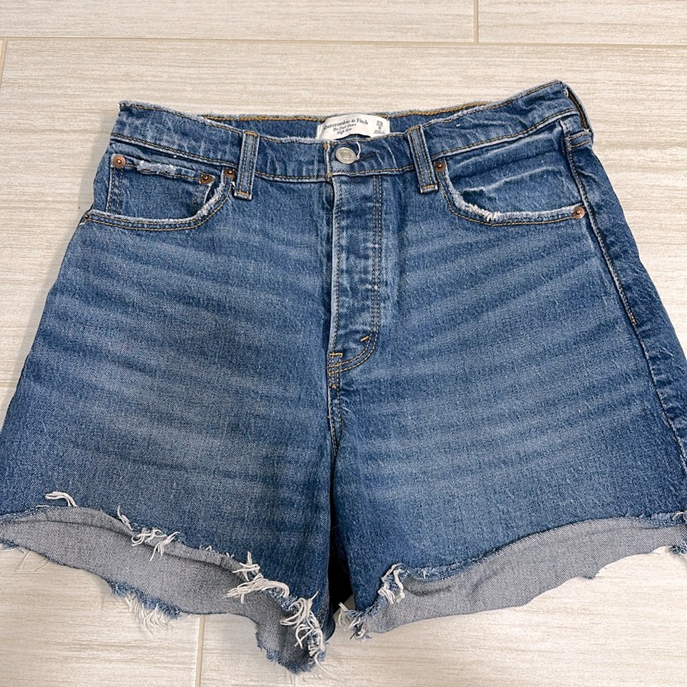 Abercrombie The Dad Short